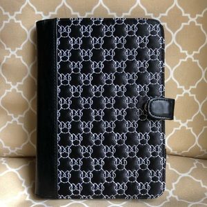 Disney Park like new Kindle/mini IPAD case.